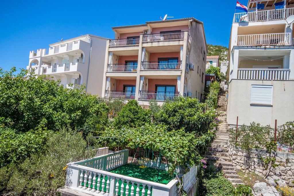 פאקוסטאן Apartments Rosanda מראה חיצוני תמונה
